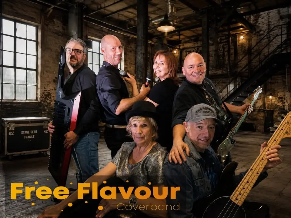 Live @ De Ton!! We present... FREE FLAVOUR!!