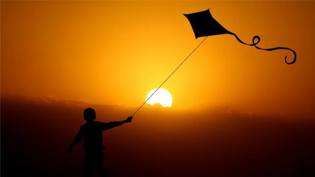L’art de dire oui à la vie : oser la légèreté, la joie et l’élan !