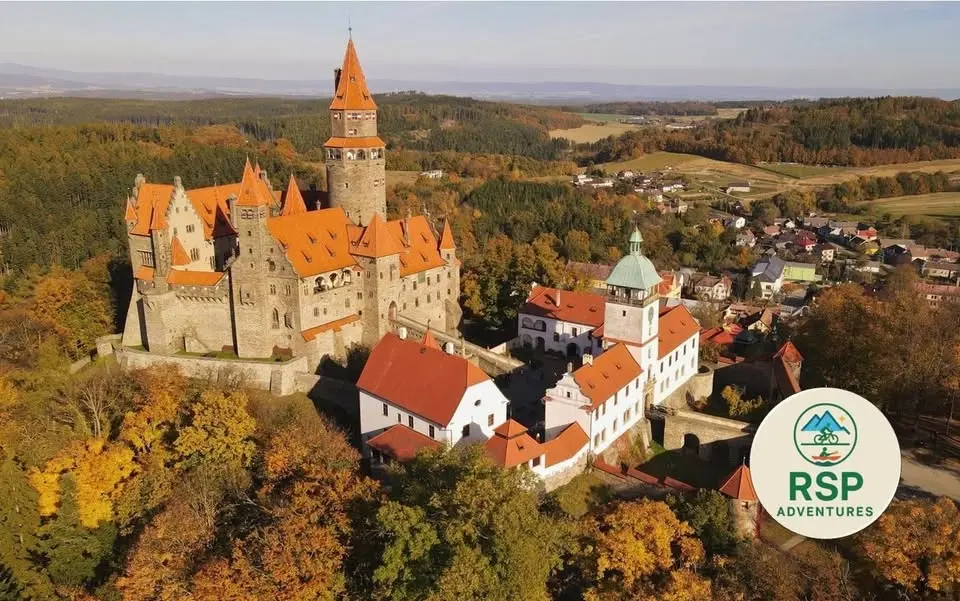 🏰 Fairytale Hiking Adventure to Bouzov Castle 🌿