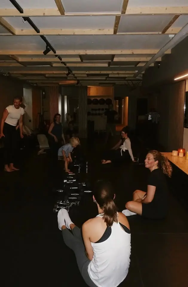 🧡✨Gratis prova på träningspass & workshop för gravida & postpartum ✨🧡