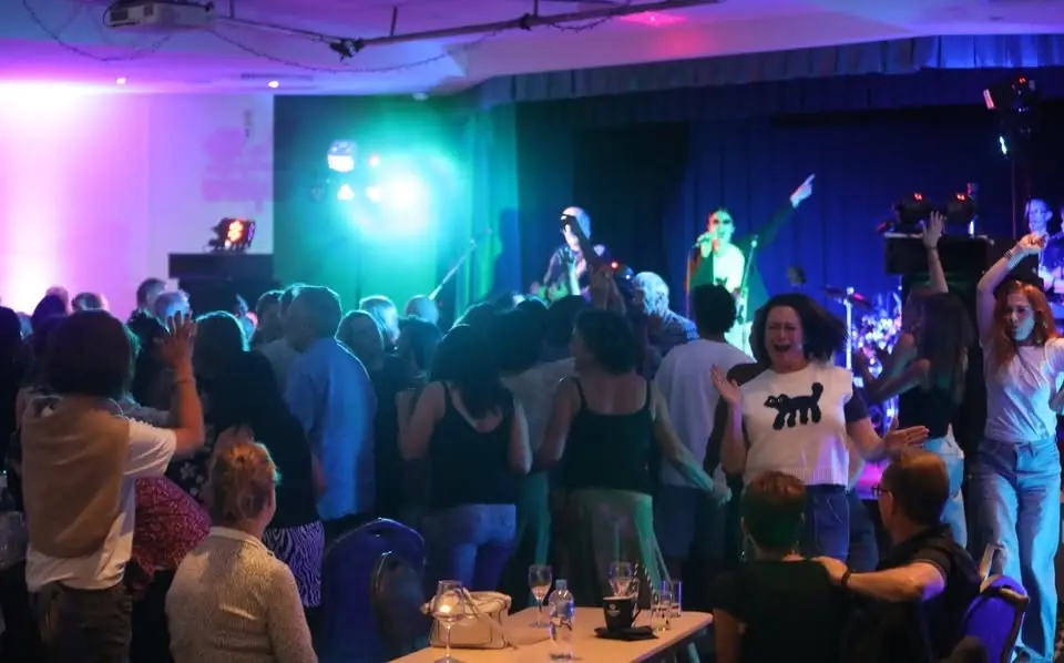 GROOVE ICONS at Magpies Waitara