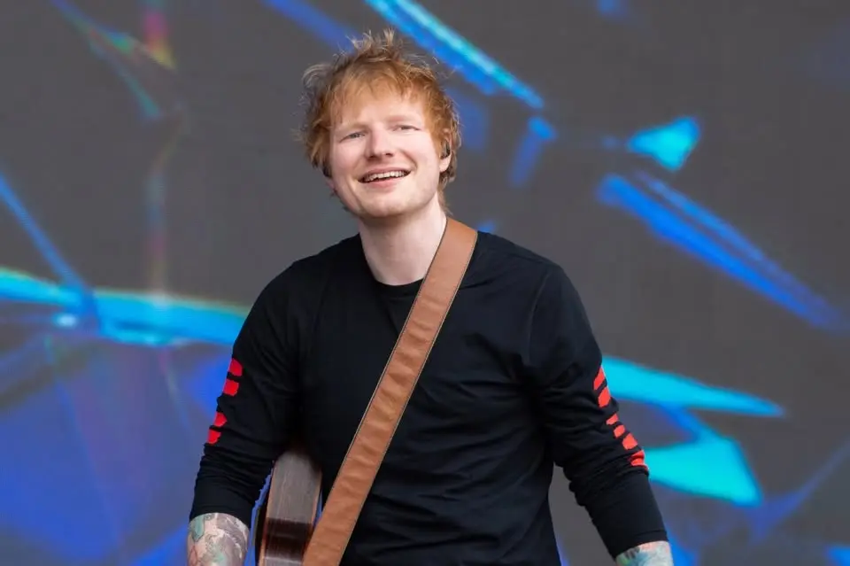 Ed Sheeran: Loop Tour 