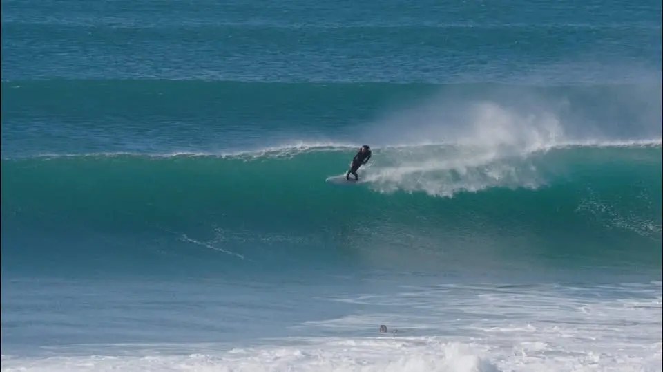 Surf Film Nacht Kiel: KINGDOM OF THE EVENING + WE THE SURFERS