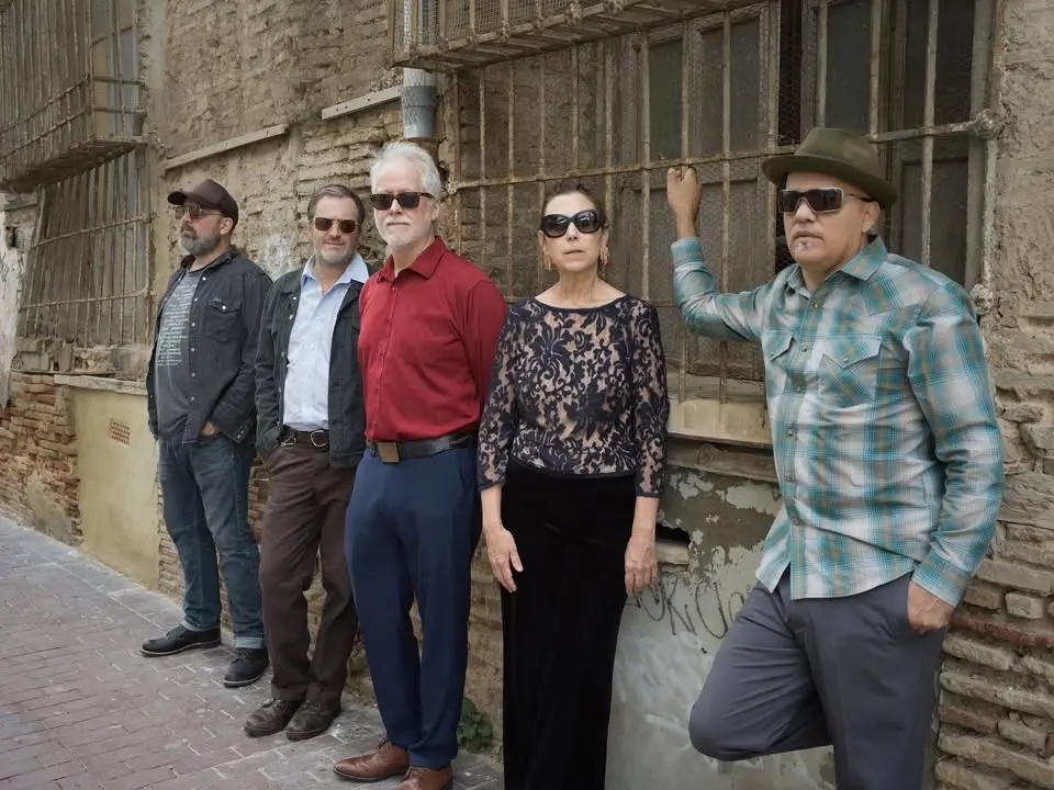 THE DELINES