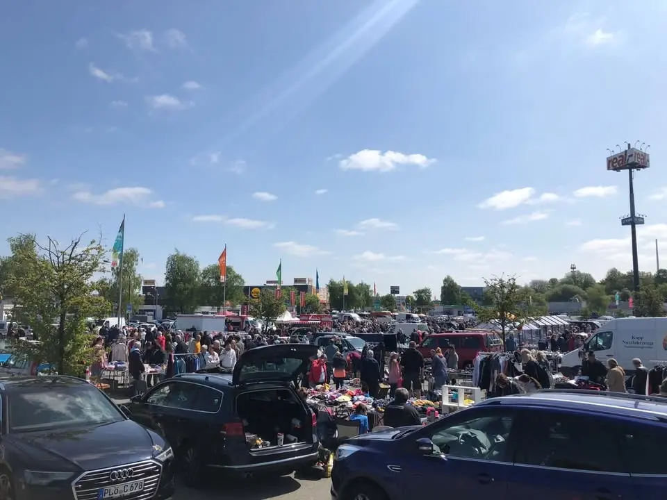 Flohmarkt Kaufland (ehem. real,-) Raisdorf