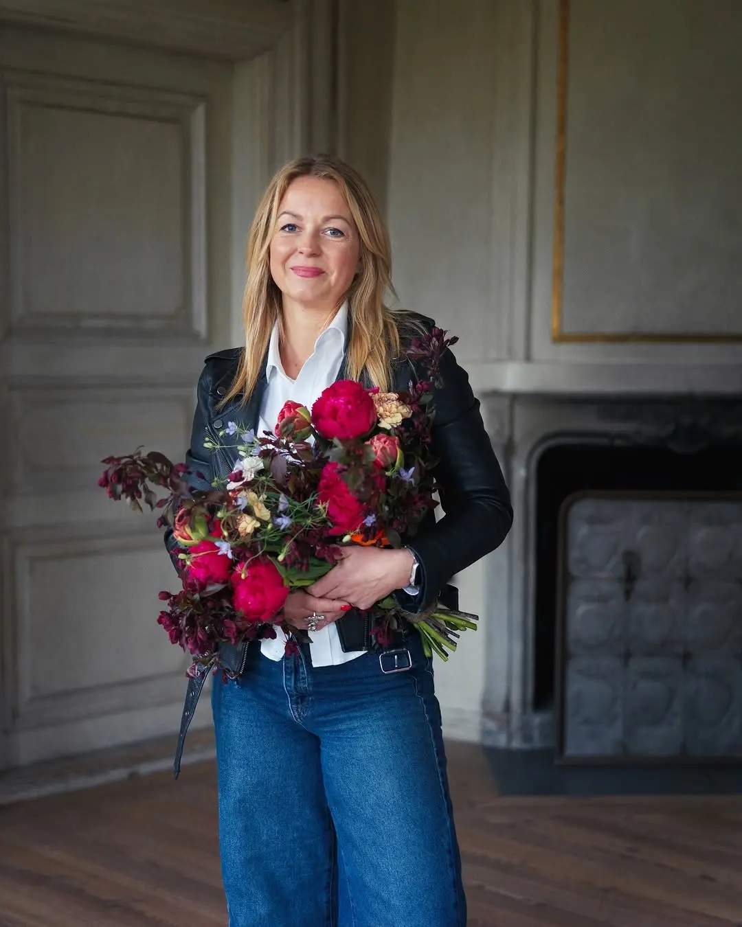 Blomsterutställning i Skogaholms herrgård