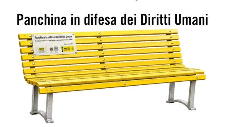 INAUGURAZIONE PANCHINA GIALLA