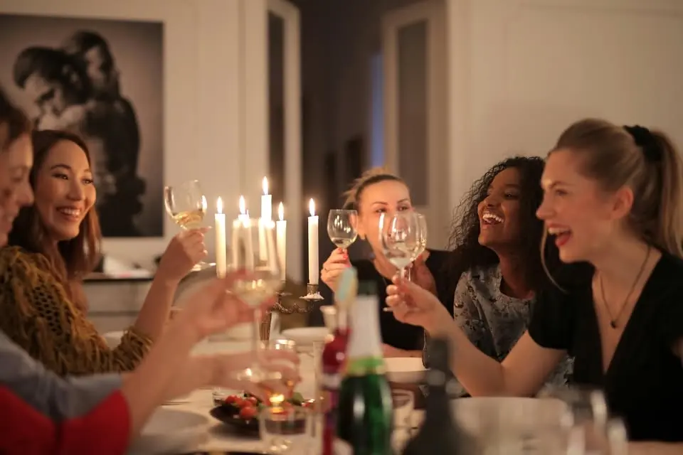 Dine with Strangers – Curated Social Dining in  New York
