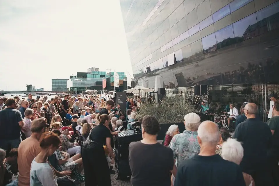 Fredagsjazz på kajen (FRI ENTRÉ) 🎷