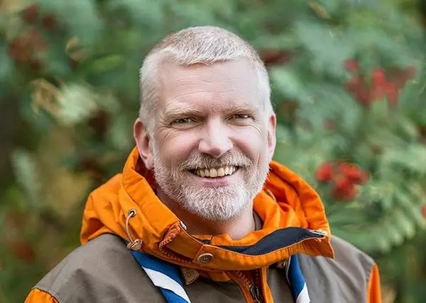 Motivaatipuhuja&Löytöretkeilijä Patrick "Pata" Degerman Hupiteatterilla