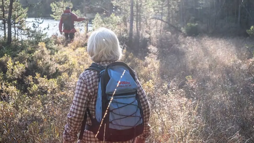 Pilgrimsvandring runt Rådasjön