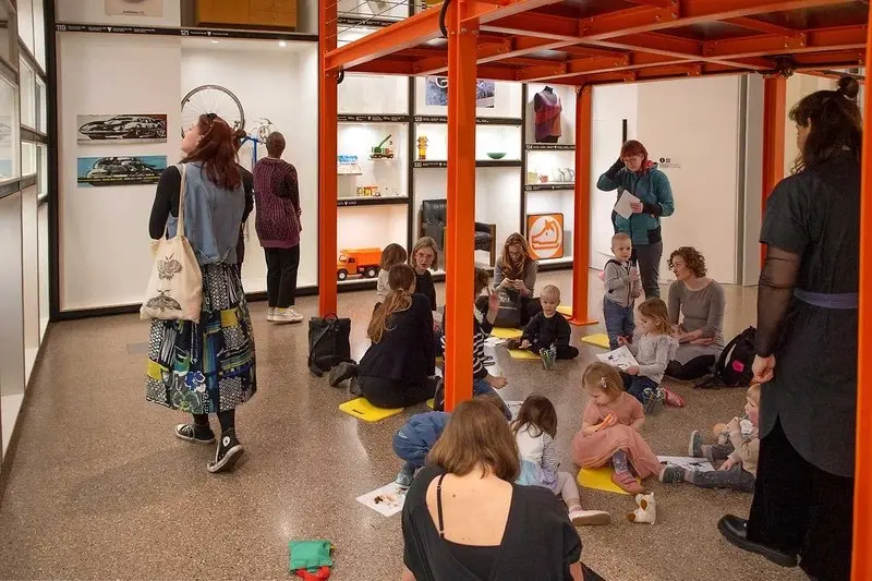 Barevné dopoledne: Dávné kouzlo porcelánu