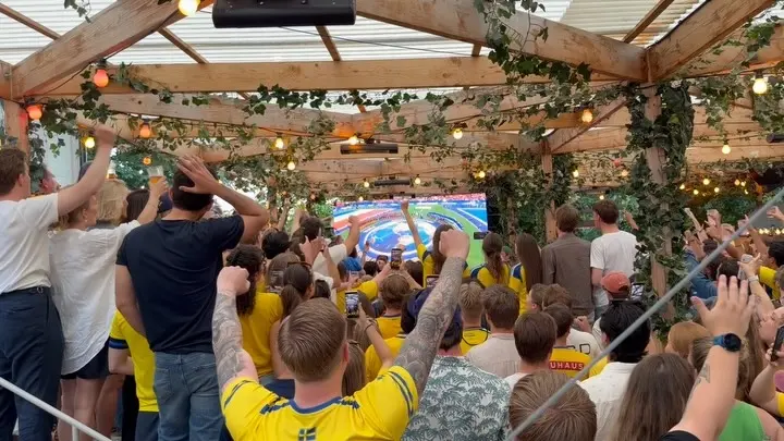 VM-visning: Portugal - Uzbekistan & England - Ghana