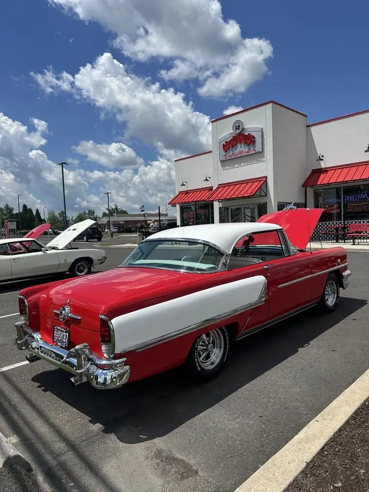 Nifty’s July Summer Car Cruise 
