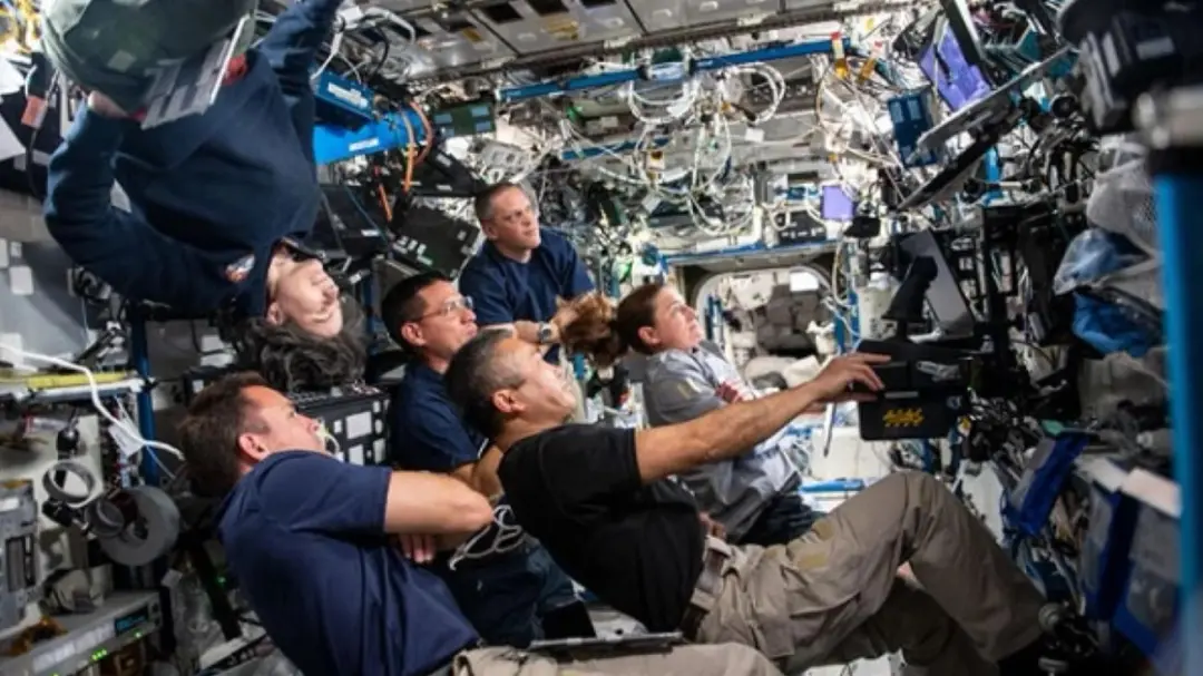 Astronautas: investigando en el espacio para toda la humanidad 🚀