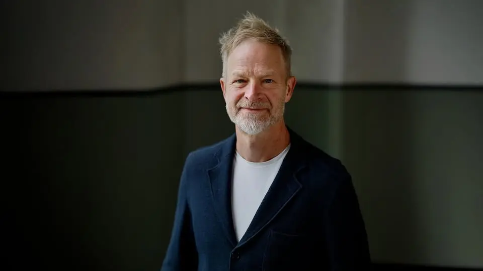 Bildning på bibblan: Föreläsning med Niklas Cserhalmi