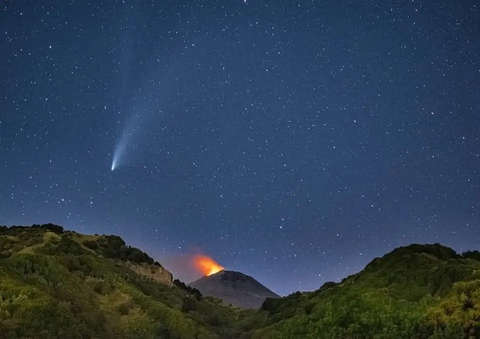 Trekking sull'Etna e live music tra stelle e luna