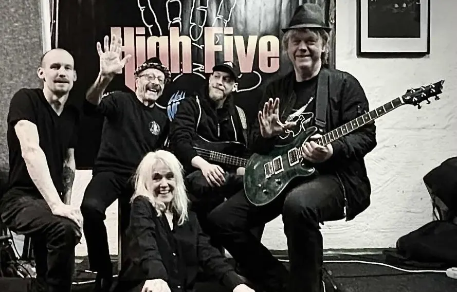 High Five on Hisingen
