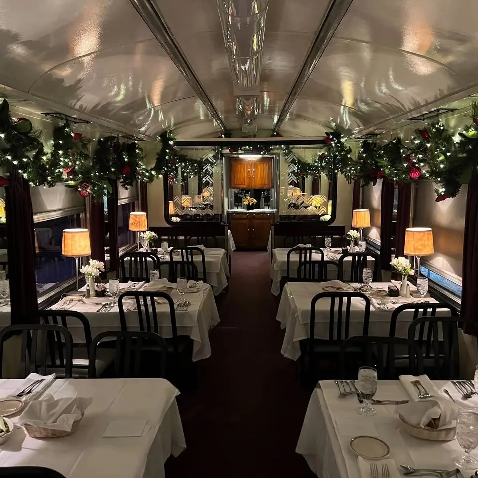 Christmas Dinner Train — Tennessee Valley Railroad Museum