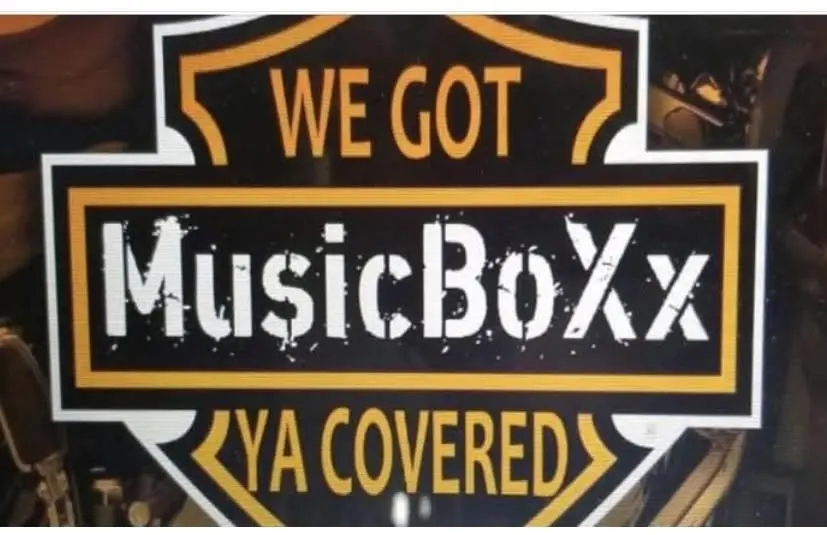 MusicBoXx Rocks Bike Night