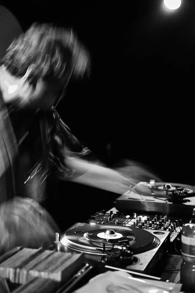 Rhythm & Booze · DJ Fett · 05.06.26