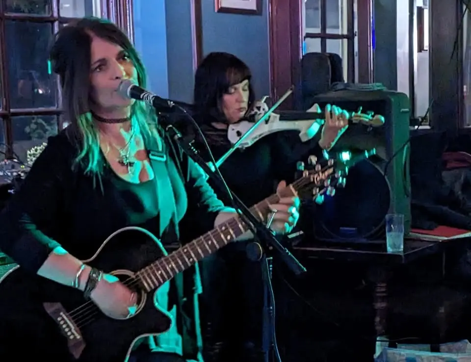 SISTERS of the MOON + Angela McCarron + floorspots : Garden Gig@OrpingtonLiberalClub
