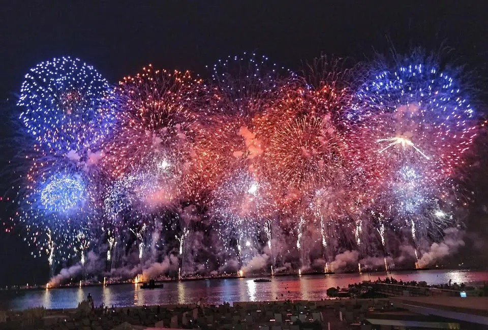 Feu d'artifice et soirée DJ - MANDELIEU-LA-NAPOULE