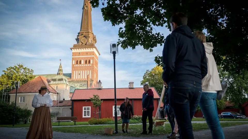 Guidad tur på Kyrkbacken