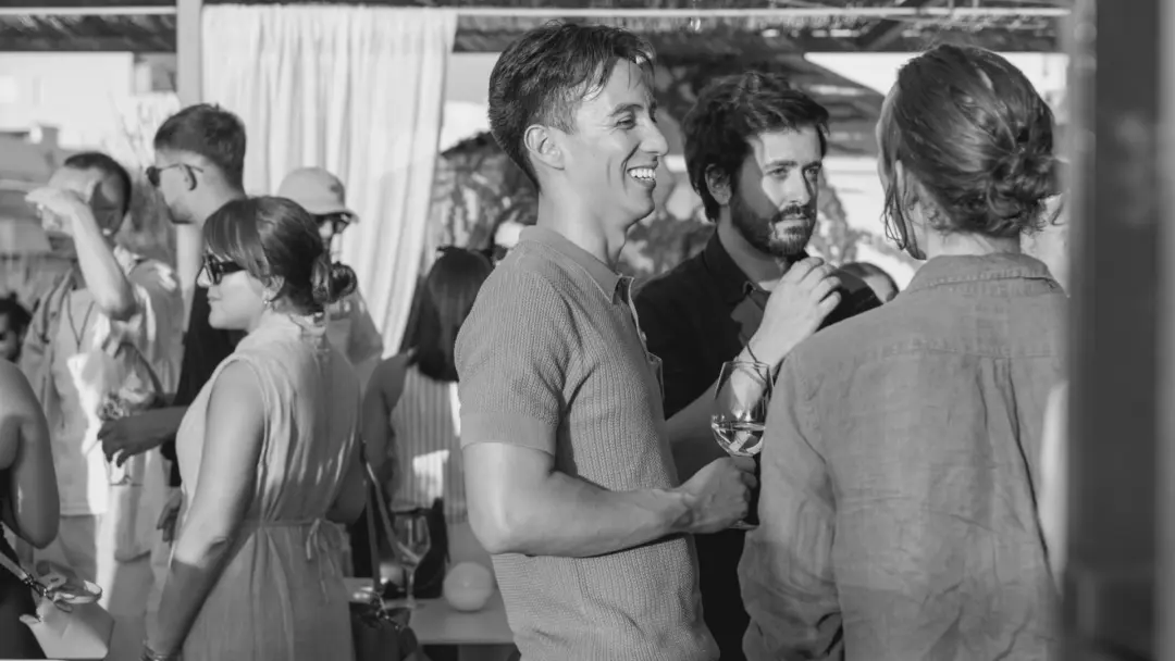 Entente Comunicación - Puertas Abiertas | Discursos Reales & Networking 🥂✨