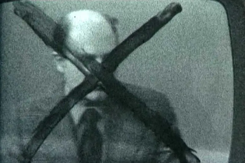 Distorted Session #3: (Ne)svobodný obraz: od videoartu k AI
