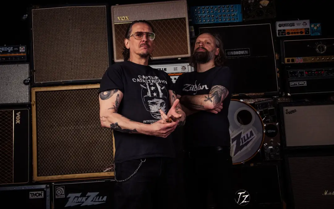 Tankzilla-HeavyRockDuo/NL feat.: Peter of Peter Pan Speedrock+Nerd School-Rock/Bln