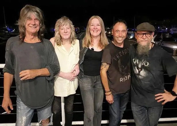 Colleen & The Bleeding Hearts are at The Black Bear Pub!