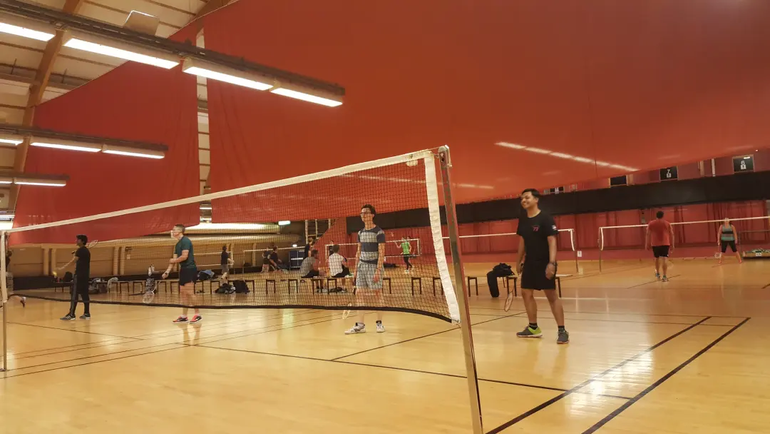 2h intermediate badminton @Enskede Rakethall