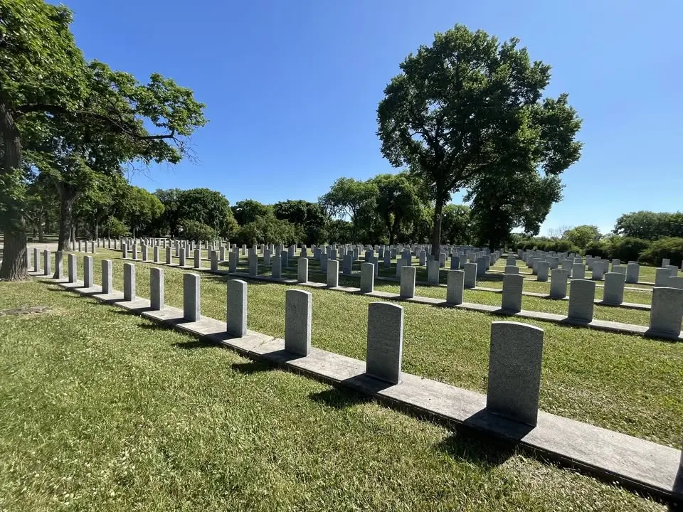 Brookside Cemetery Tour