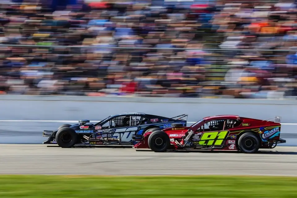 NASCAR Whelen Modified Tour Thompson 150