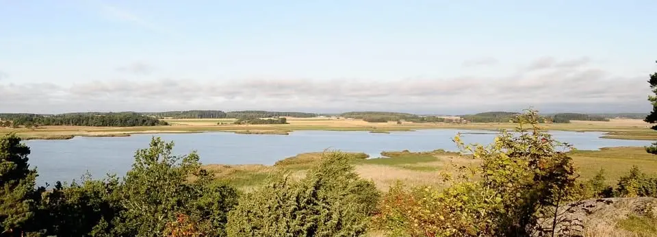 Vandring Hjälstaviken runt