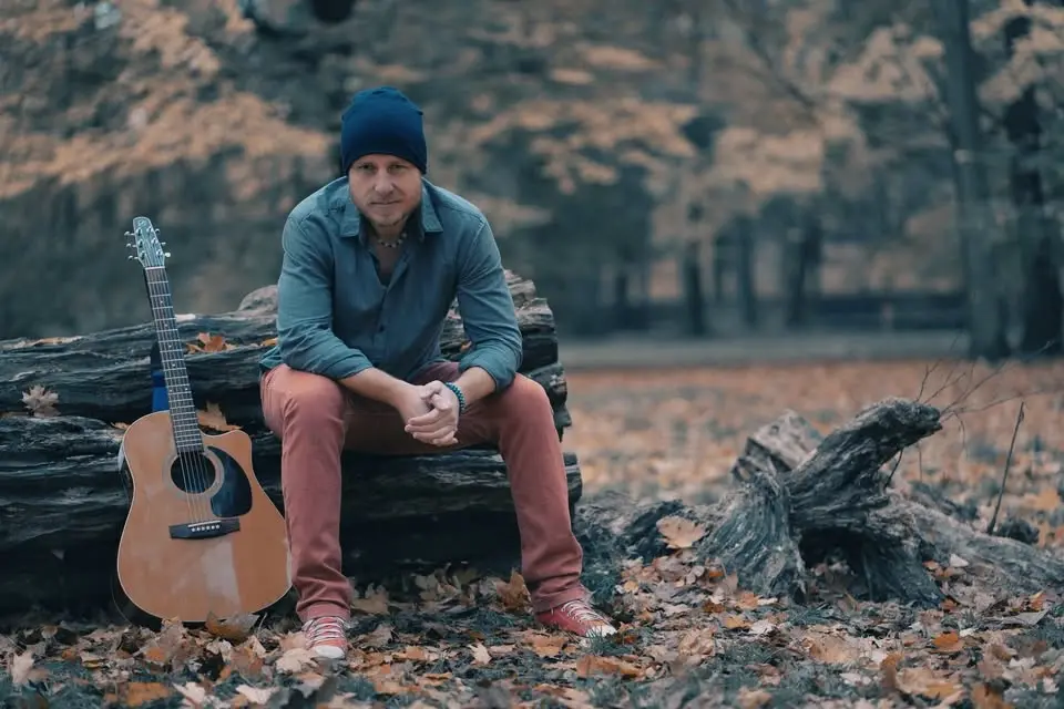 BUSKING NA ZAHRÁDCE:  Hynek Kočí a Petit