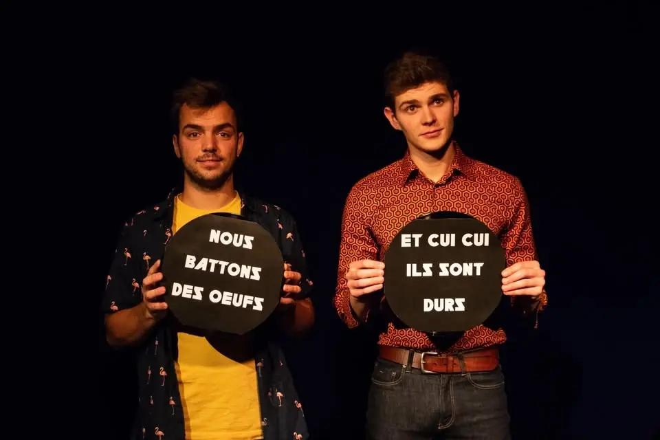 Les murmures ont des oreilles