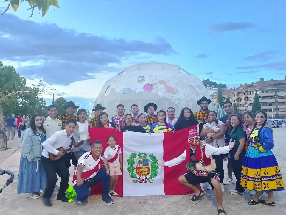 FIESTAS PATRIAS DEL PERU