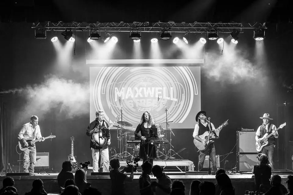 Maxwell Street: A tribute to '70s Rock at Grant's Lounge