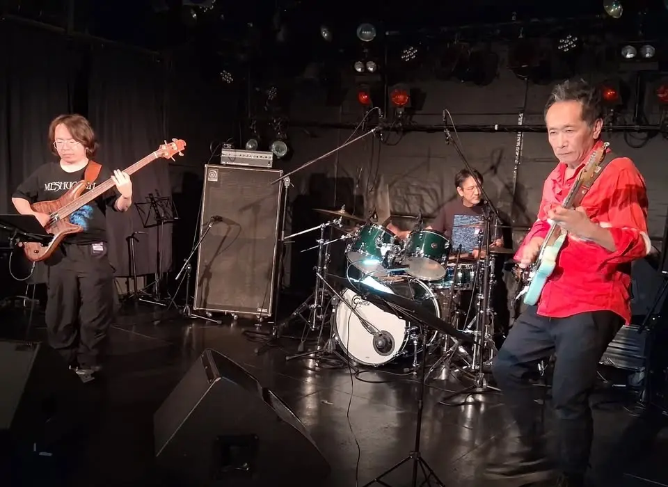 Korekyojinn (JAP) + Už jsme doma hrají FPB | Rock Café Prague