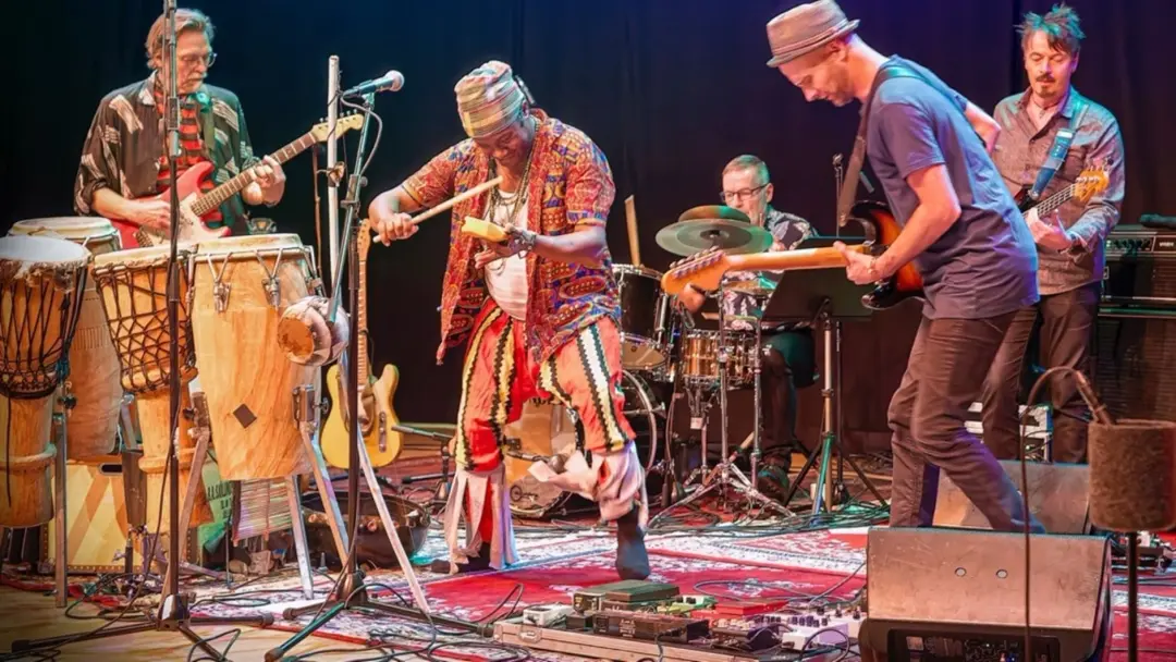 Celso Paco & Dynamo de Luxe i Ludvika