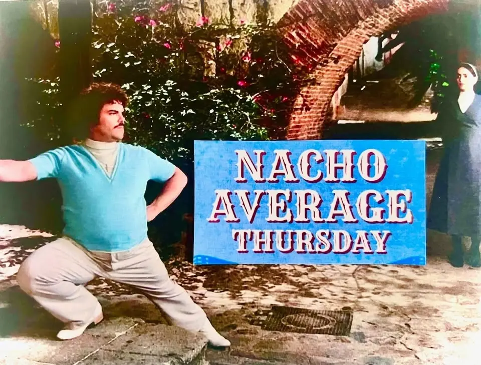 FREE Nachos!