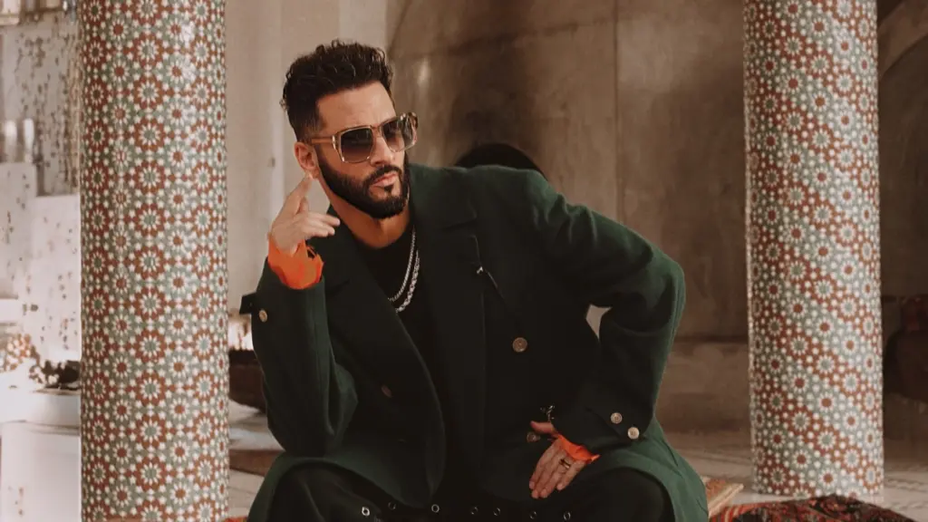 Jon B