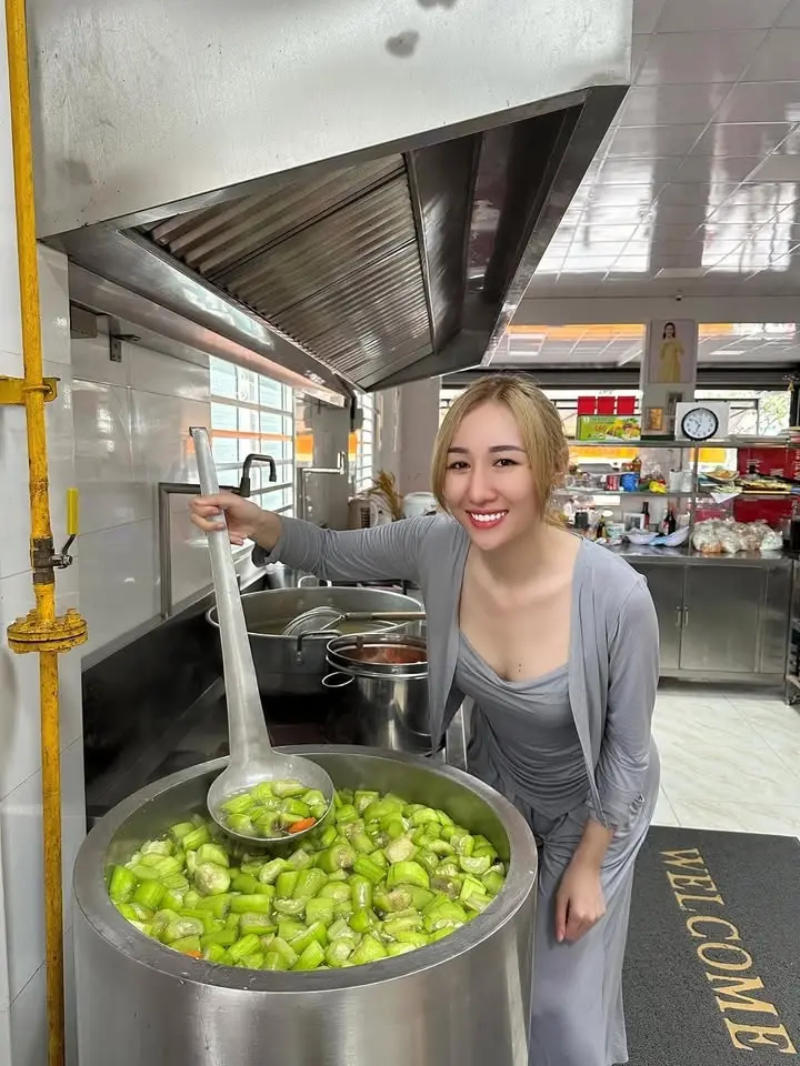 bếp ăn 0d nguyễnhuỳnhnhư