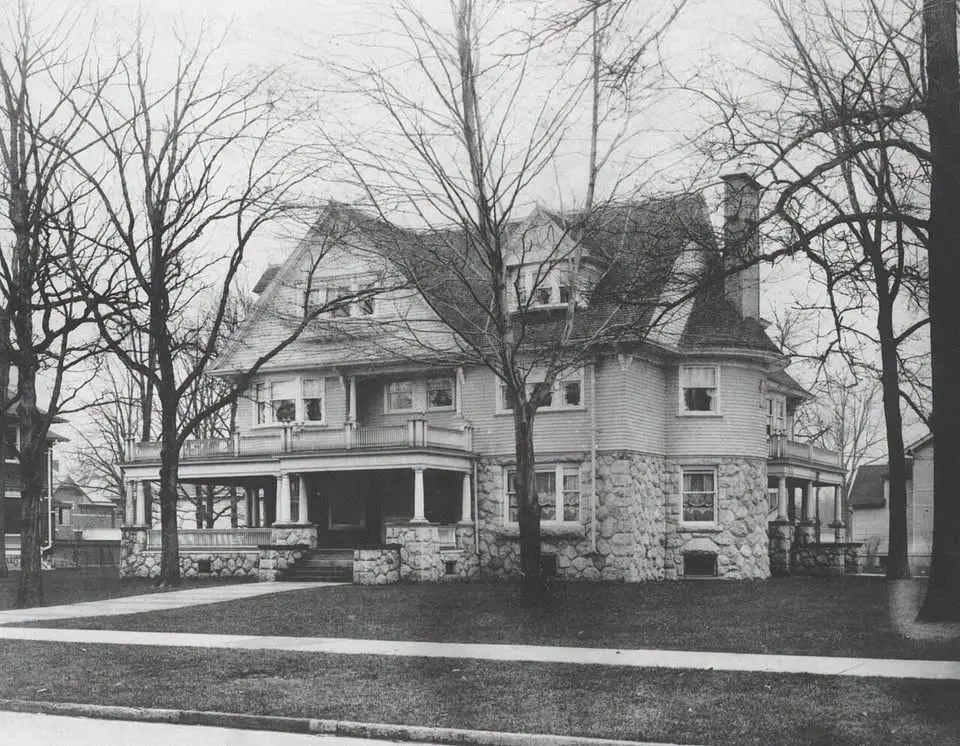 From Field Guide to Front Porch: The Old West End as Witness