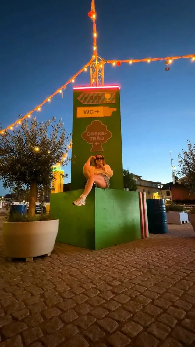 Always Sunny – Urban Corner