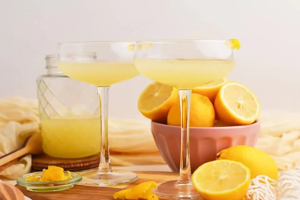 MASTER CLASS: Homemade Limoncello by Erica Foffi