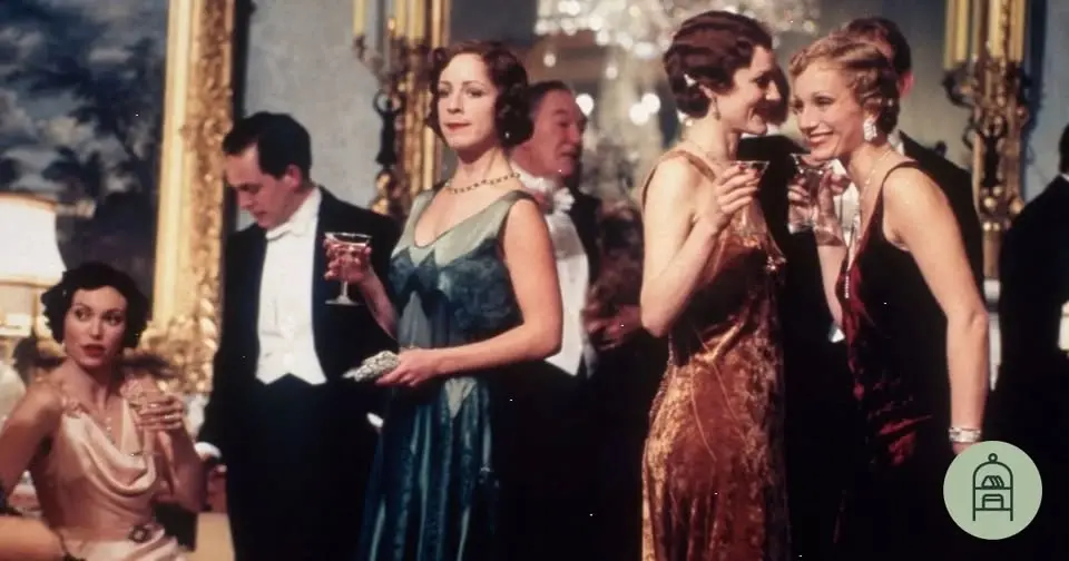 Bio med Afternoon Tea på Capitol: Se "Gosford Park" 🫖✨