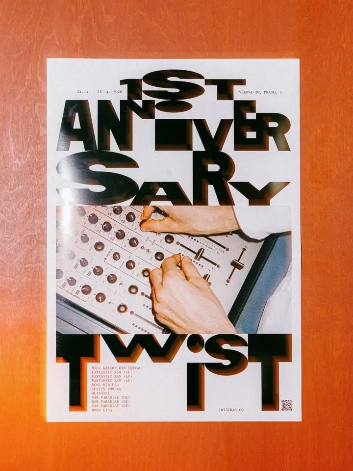 1st Anniversary Twist